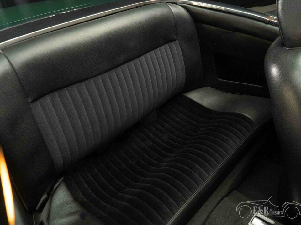 Image 15/19 of Triumph Stag (1971)