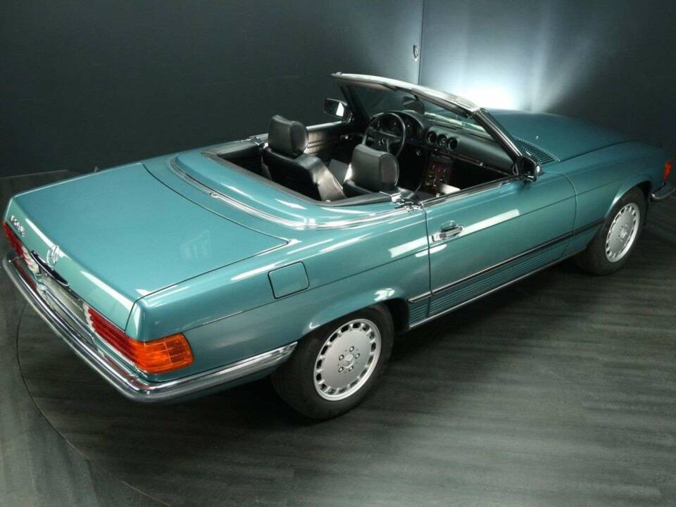 Image 6/29 of Mercedes-Benz 420 SL (1986)