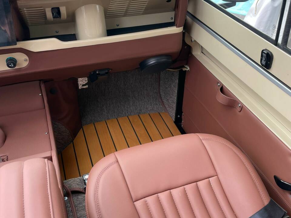 Bild 10/57 von Land Rover 110 (1989)