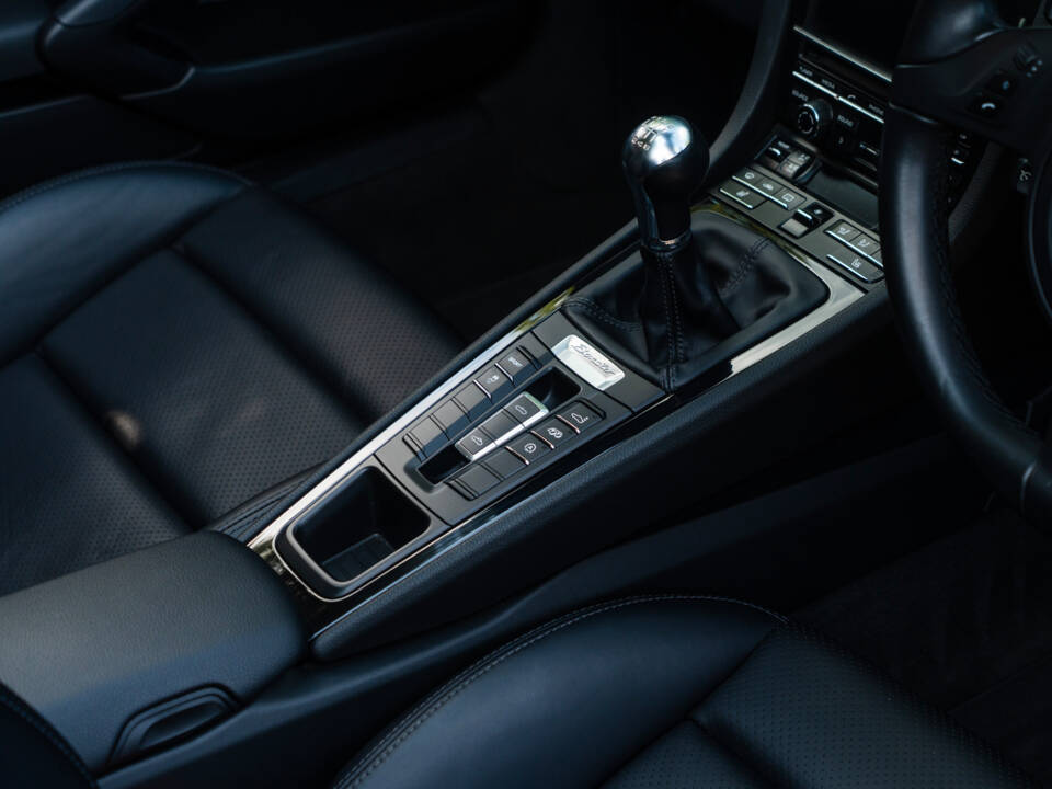 Image 36/47 of Porsche Boxster (2016)