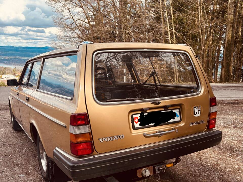Afbeelding 9/12 van Volvo 240 (1982)