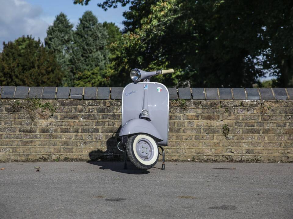 Bild 8/9 von Piaggio Vespa 150 (1964)