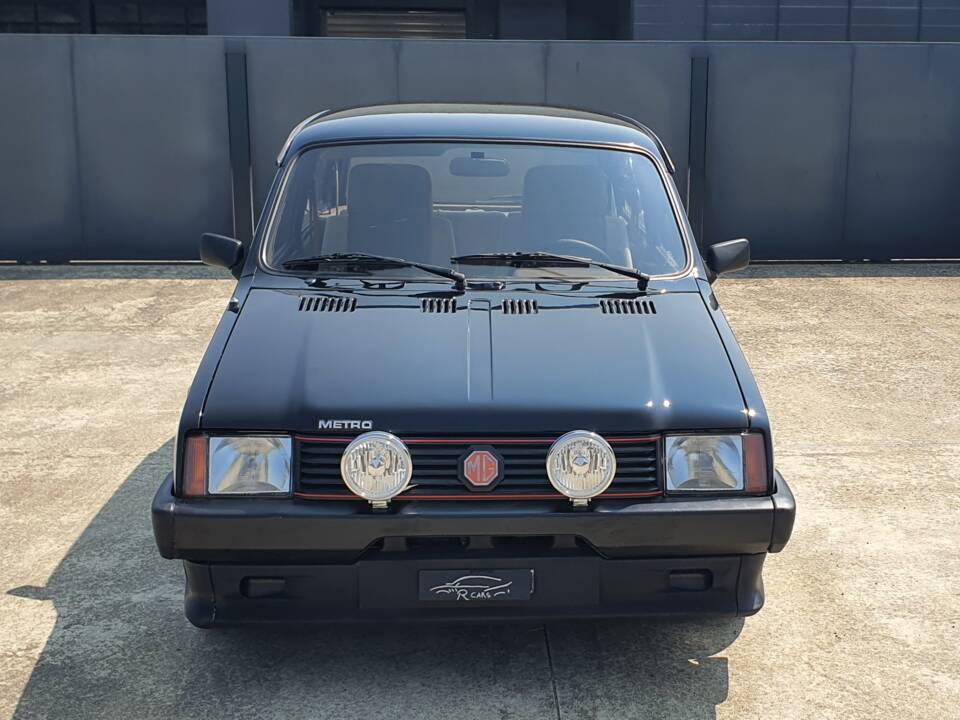 Image 2/34 de MG Metro Turbo (1984)