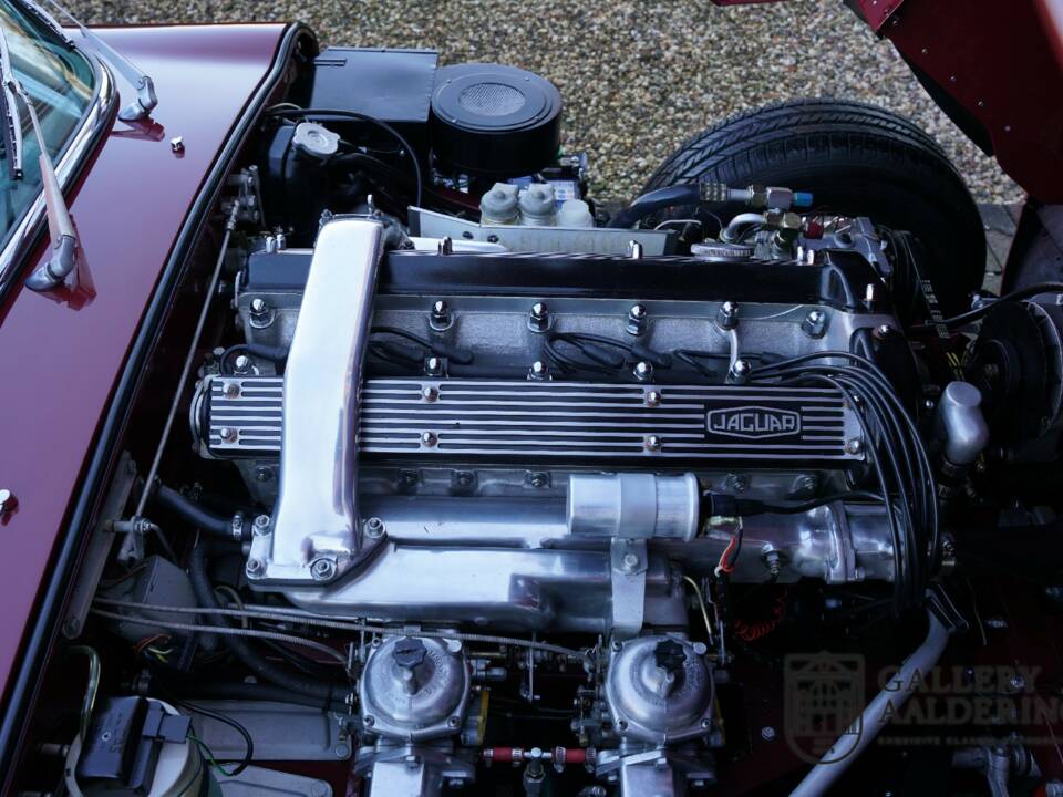 Bild 23/50 von Jaguar E-Type 3.8 &quot;Lightweight&quot; (1968)