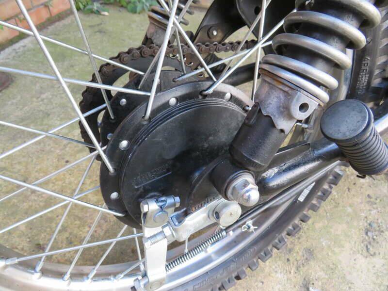 Bild 31/37 von Suzuki DUMMY (1977)