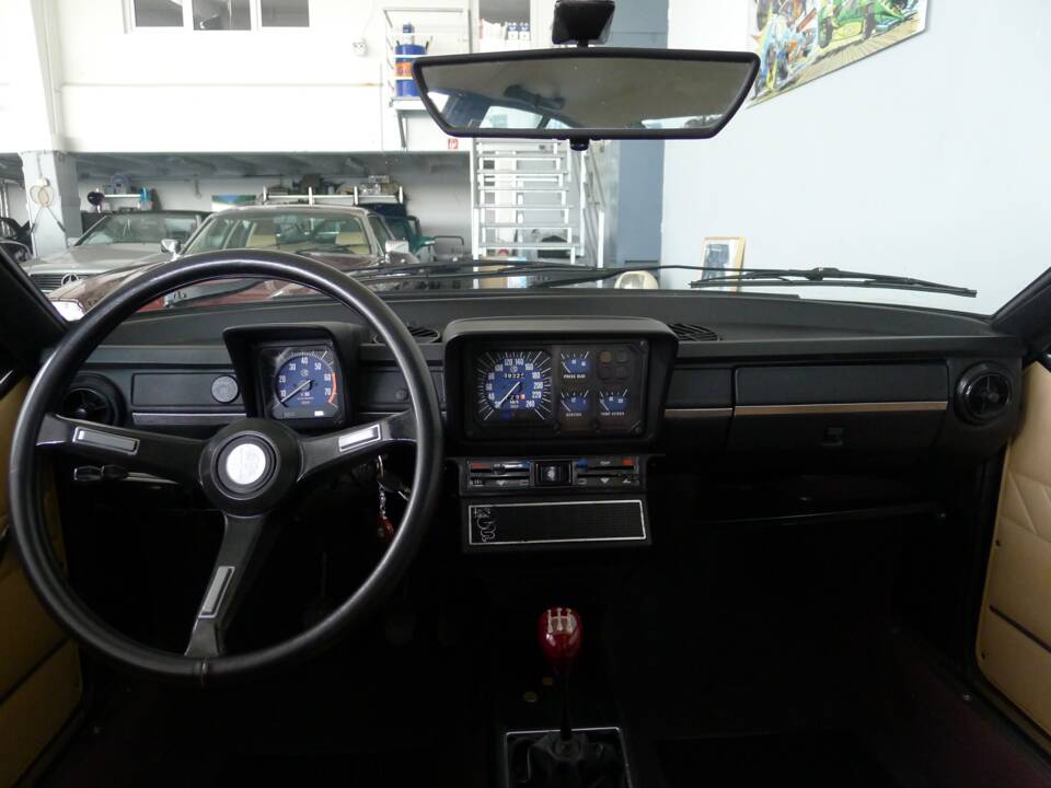 Image 15/29 of Alfa Romeo Alfetta GT 1.6 (1979)