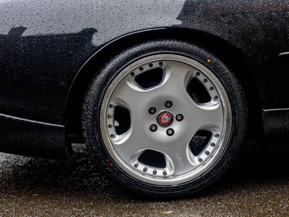 Afbeelding 25/50 van Jaguar XKR (1998)