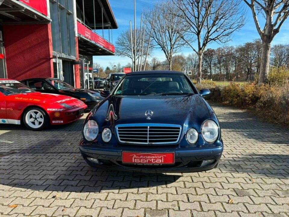 Image 5/16 de Mercedes-Benz CLK 320 (1999)