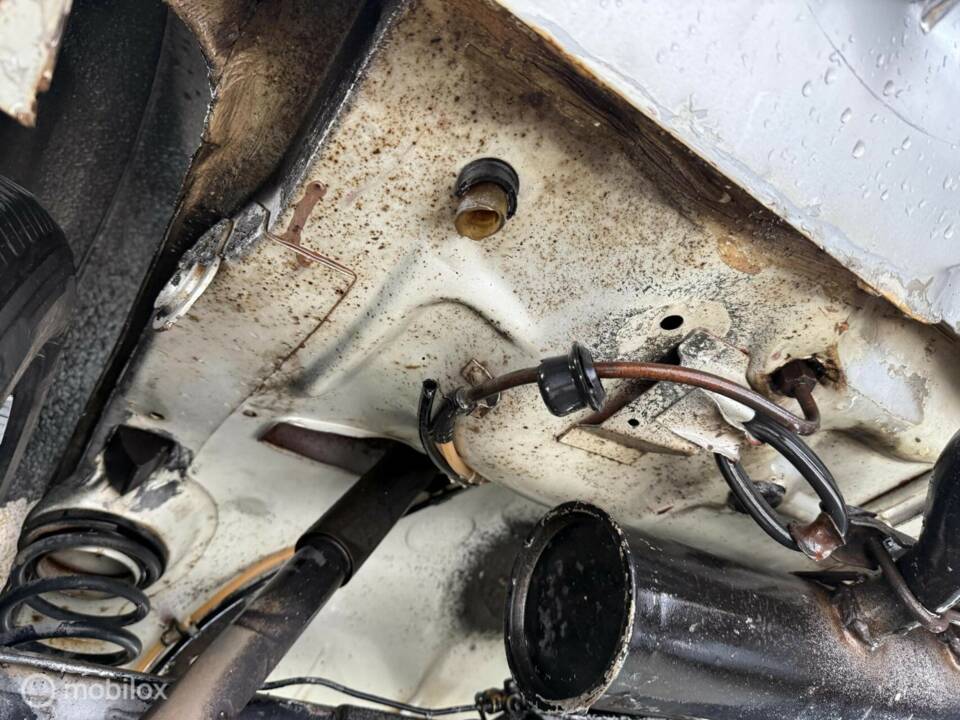 Bild 47/50 von Opel GT 1900 (1971)