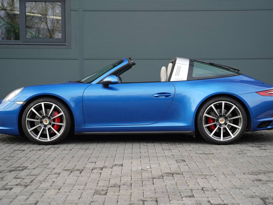 Bild 6/50 von Porsche 911 Carrera 4S (2017)