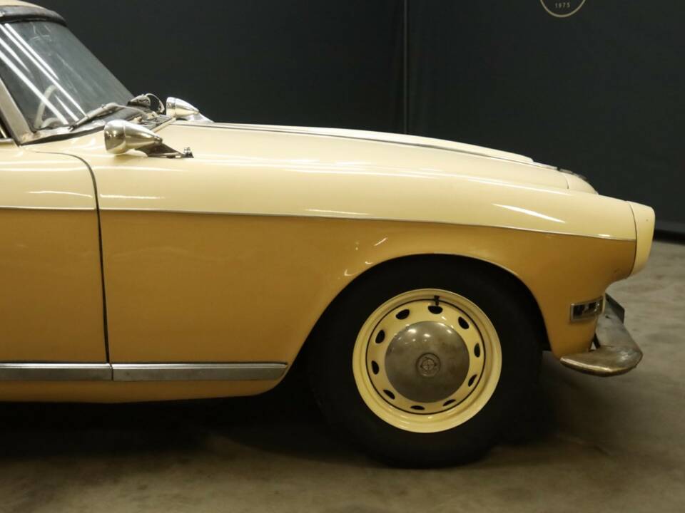 Immagine 27/50 di BMW 503 (1957)