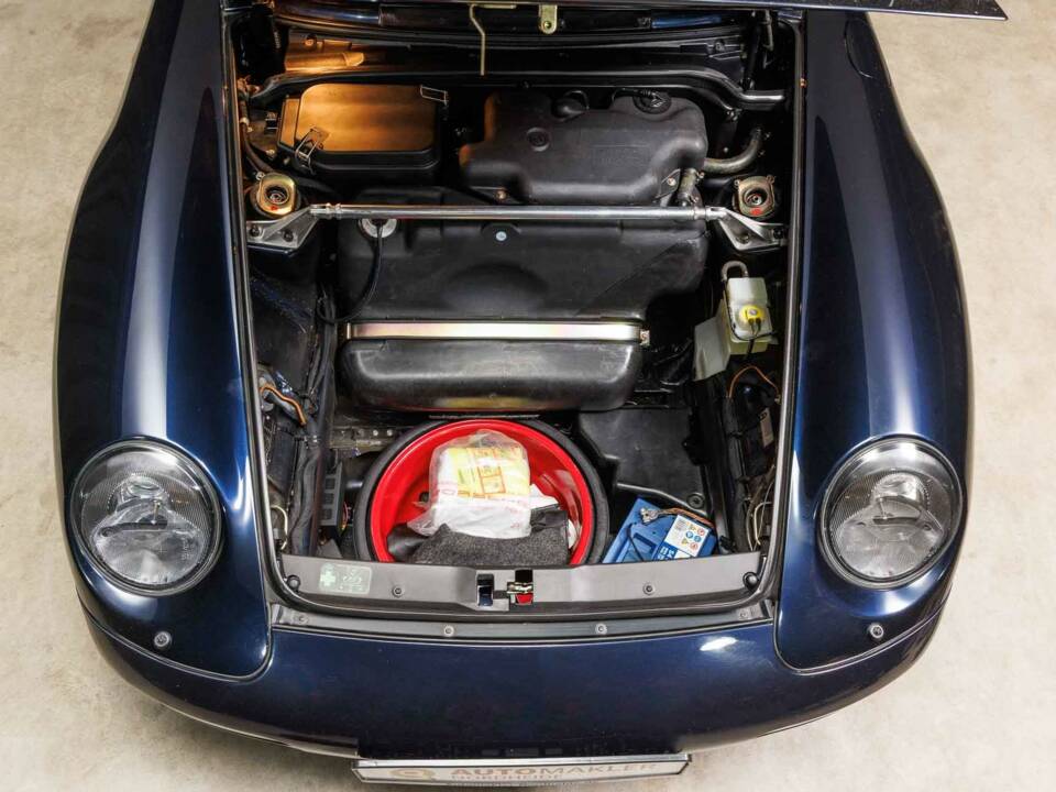 Imagen 5/65 de Porsche 911 Carrera (1994)