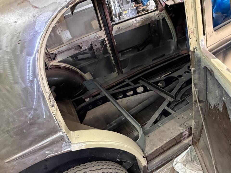 Image 17/19 of Daimler New Fifteen DB/17 (1937)