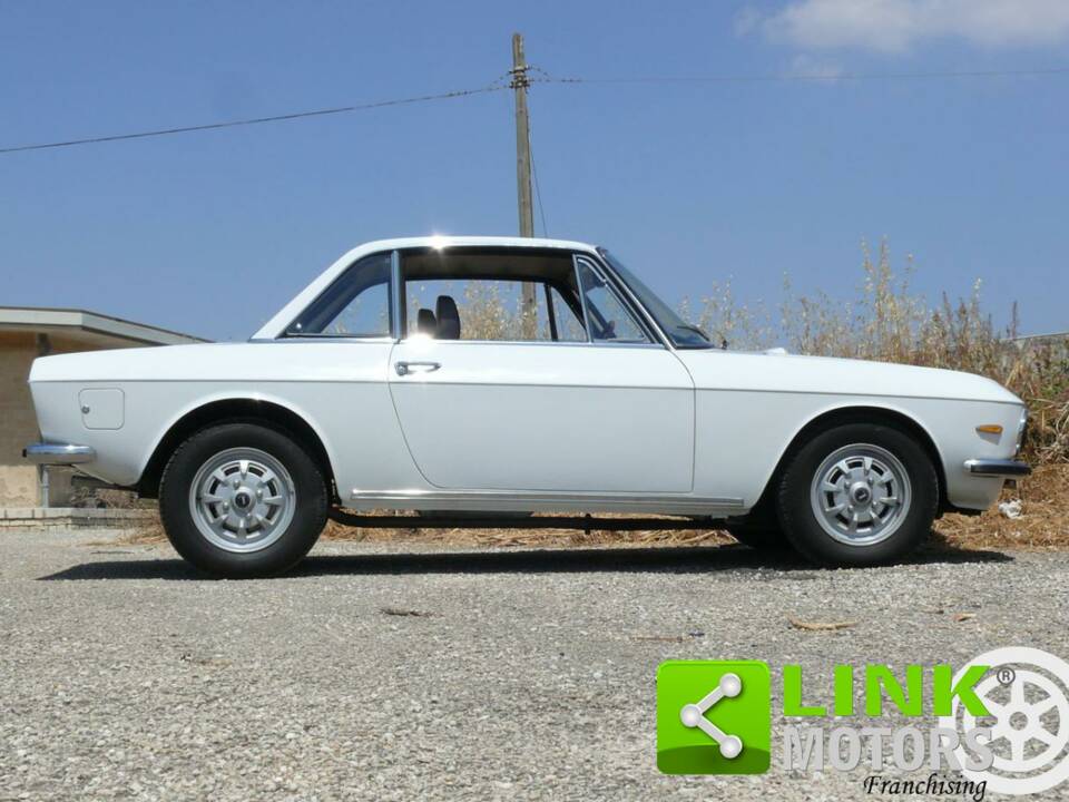 Image 4/10 de Lancia Fulvia 3 (1974)