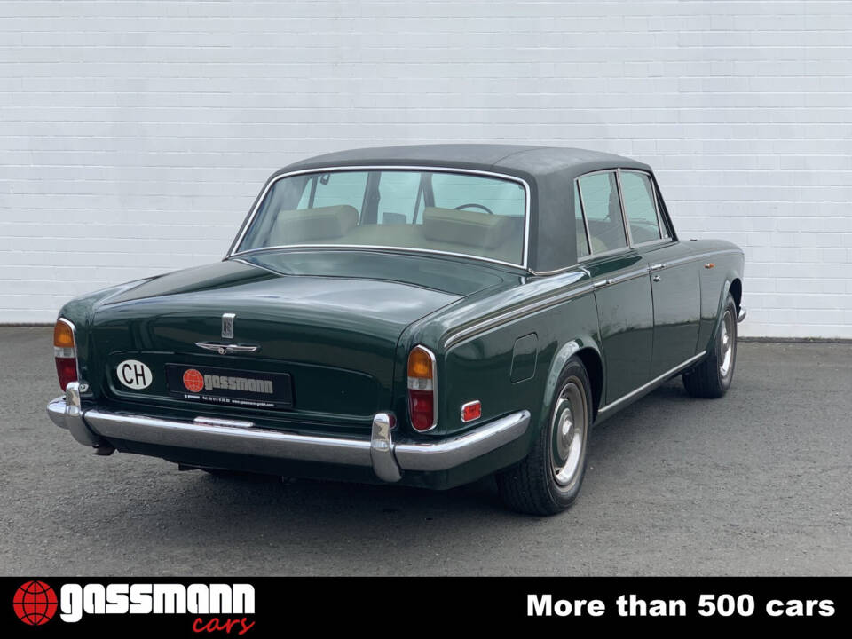 Image 8/15 of Rolls-Royce Silver Shadow I (1975)