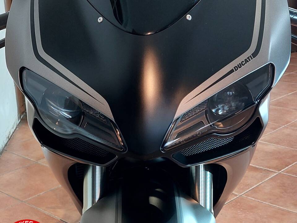 Imagen 14/55 de Ducati DUMMY (2010)