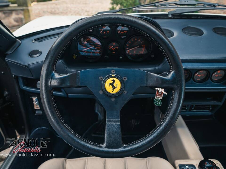 Imagen 35/65 de Ferrari 208 GTS Turbo (1987)