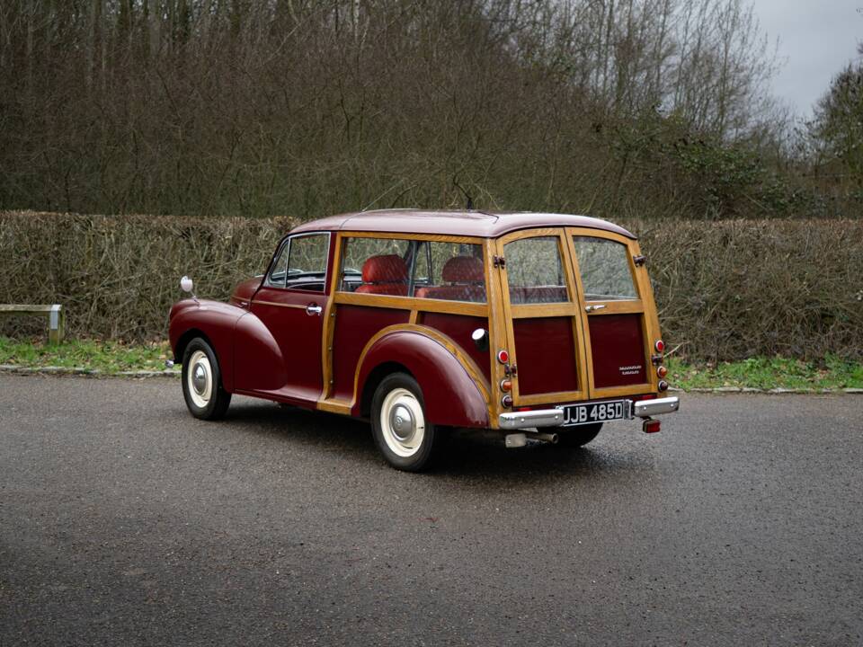 Image 23/43 of Morris Minor 1000 Traveller (1966)
