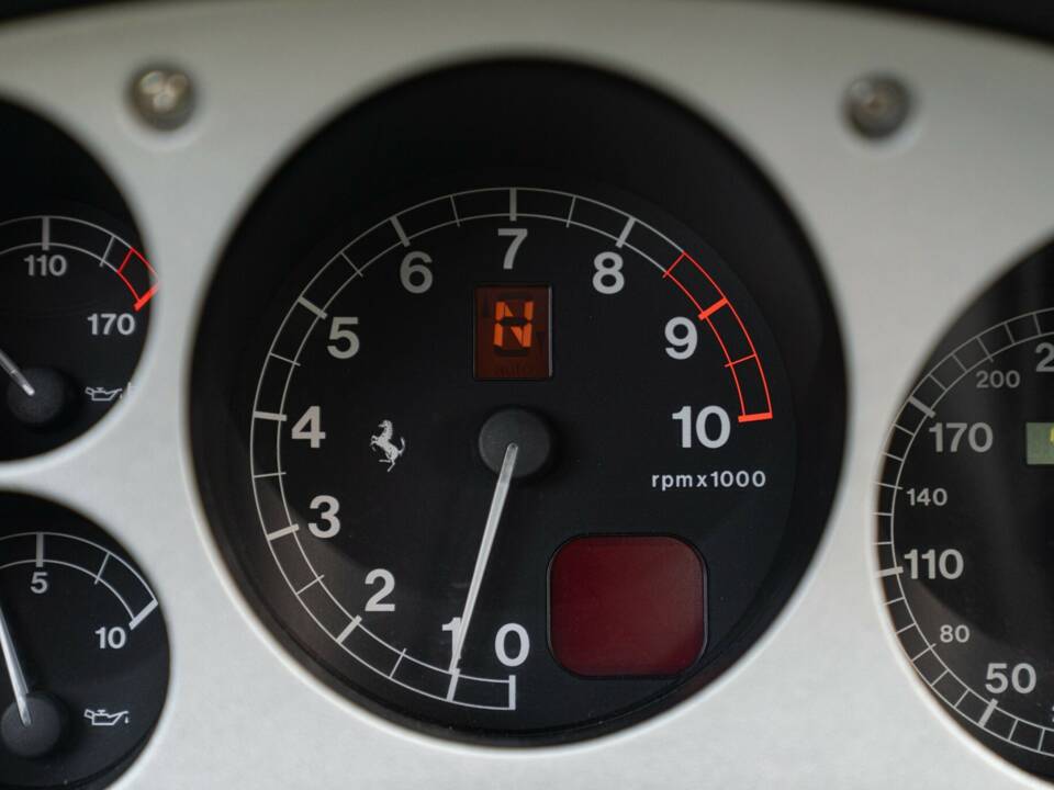 Image 46/50 of Ferrari 360 Modena (1999)