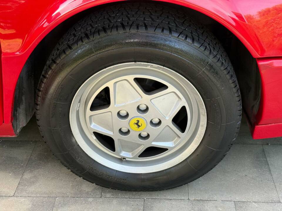 Bild 49/50 von Ferrari Mondial 3.2 (1988)