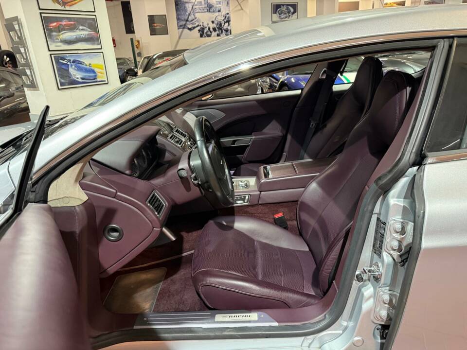 Immagine 8/42 di Aston Martin Rapide (2011)