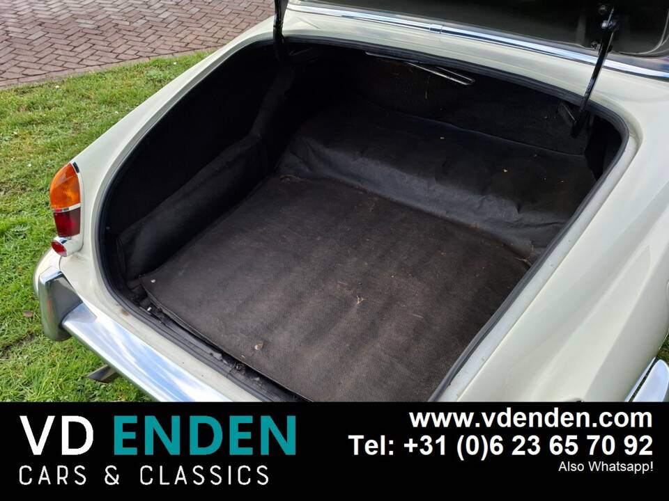 Bild 51/66 von Jaguar S-Type 3.4 (1964)