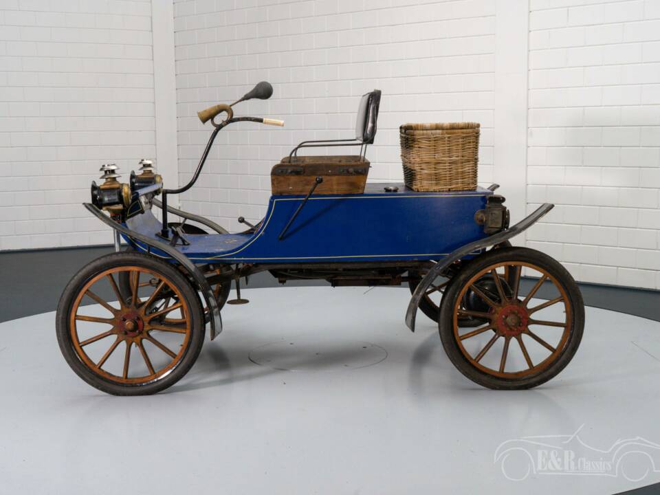 Bild 6/8 von Surrey 03 De Luxe (1958)