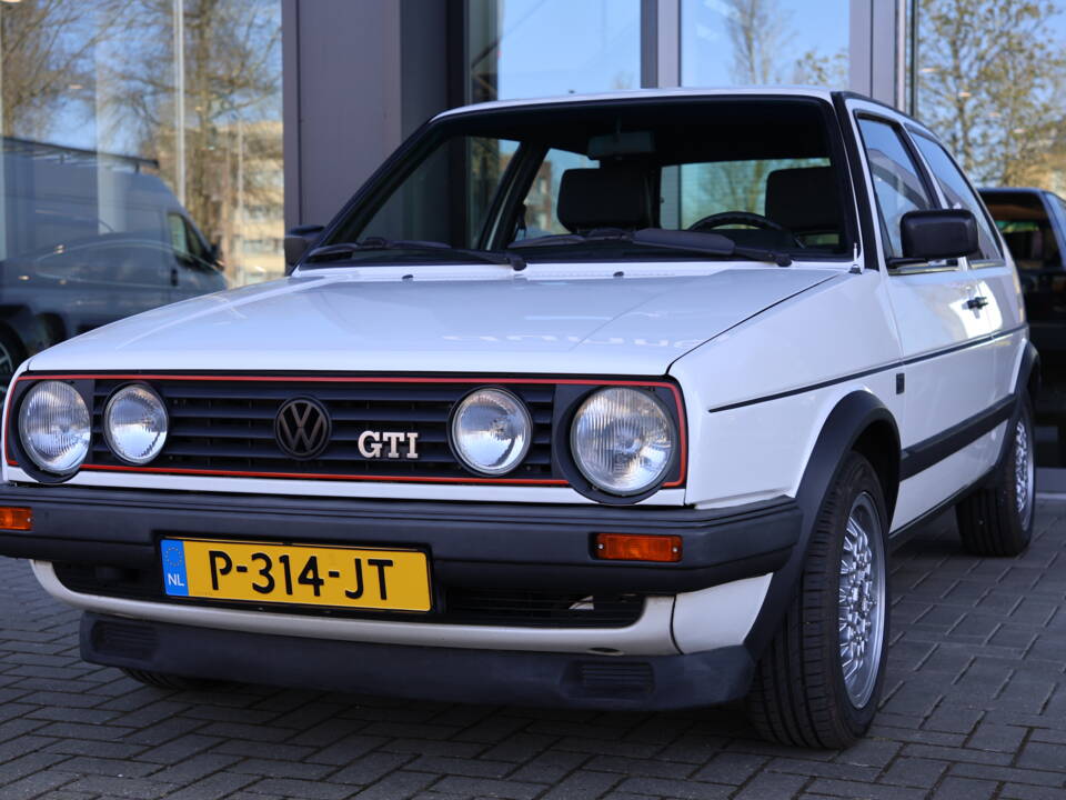 Bild 7/16 von Volkswagen Golf II GTi 1.8 (1988)