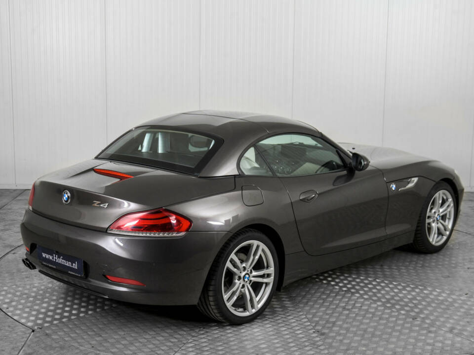 Image 50/50 of BMW Z4 sDrive23i (2010)