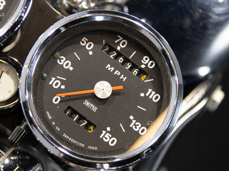 Afbeelding 24/50 van Triumph DUMMY (1970)