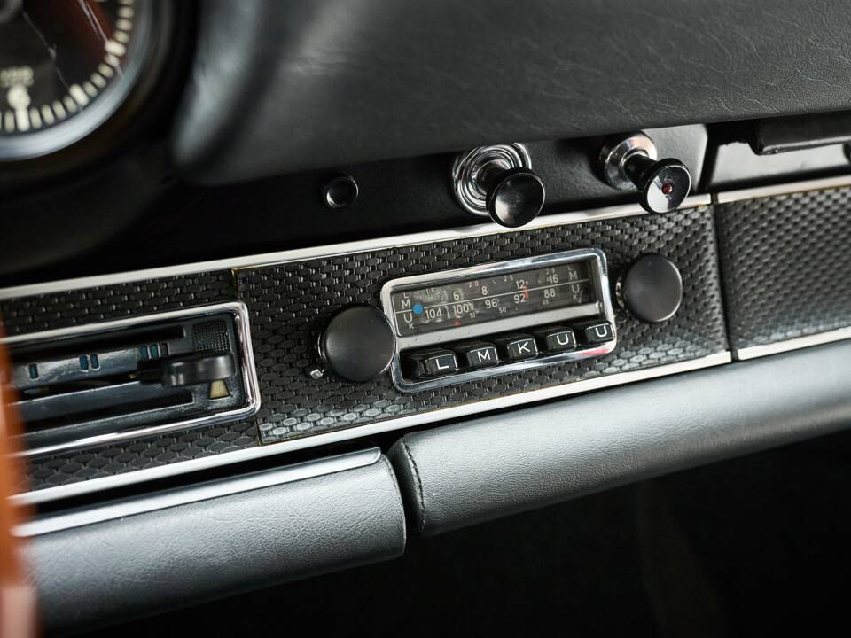 Afbeelding 13/44 van Porsche 911 2.0 E (1969)