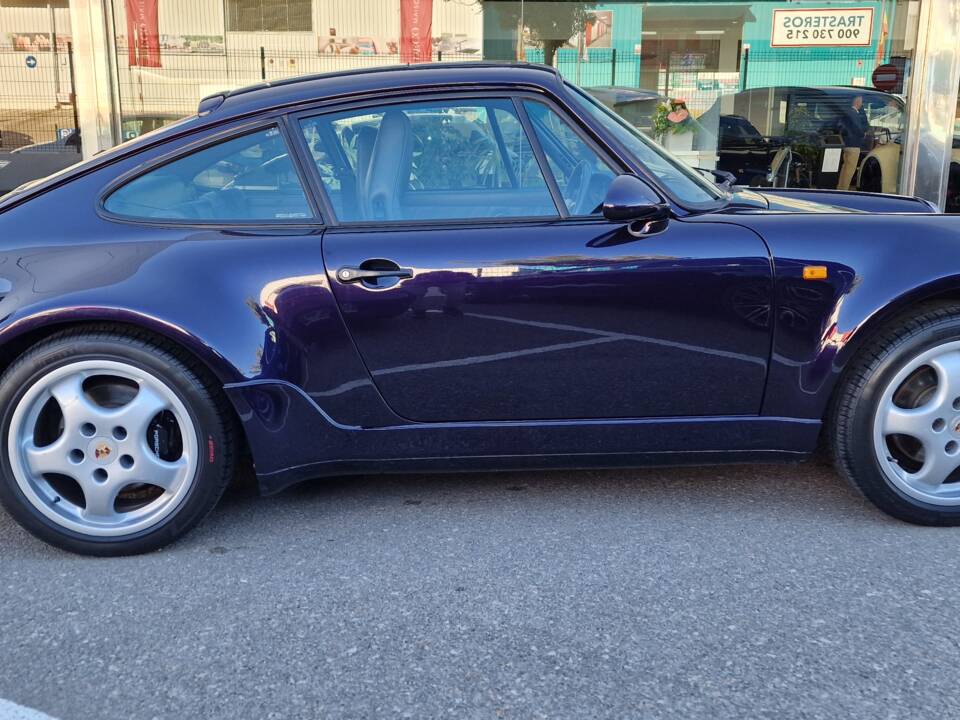 Imagen 15/17 de Porsche 911 Carrera 4 &quot;30 Jahre 911&quot; (1993)