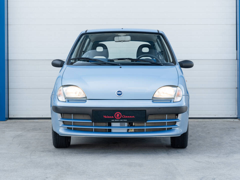 Image 7/99 of FIAT Seicento Young (2001)