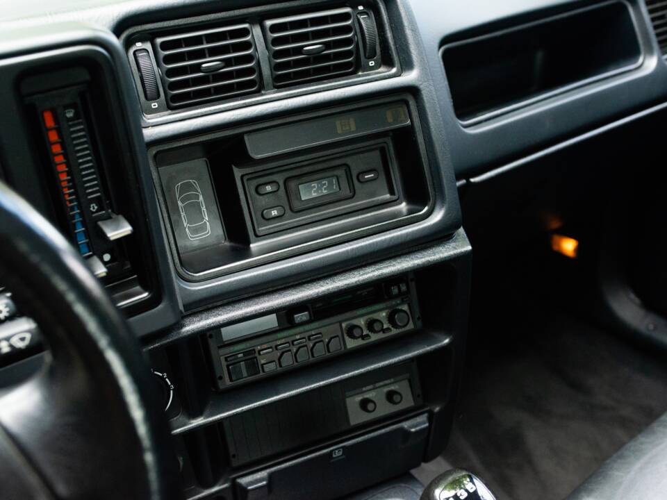 Afbeelding 43/55 van Ford Sierra Cosworth 4x4 (1990)
