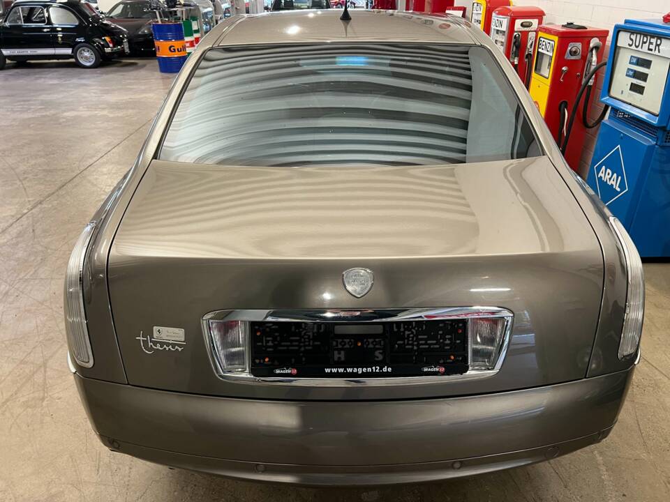 Bild 17/20 von Lancia Thesis 2.4 Multijet (2008)