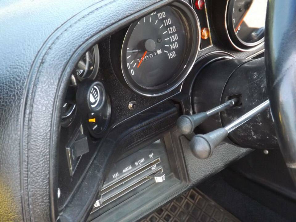 Image 15/50 of Chevrolet Camaro IROC-Z 350 (1974)