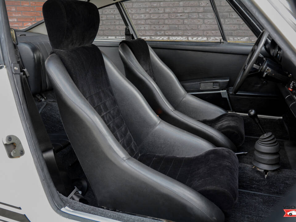 Immagine 14/22 di Porsche 911 2.4 E (1973)