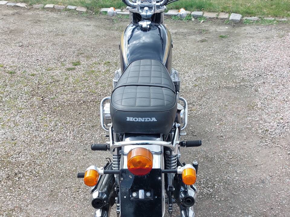 Image 14/35 of Honda CB 750 Four (1976)