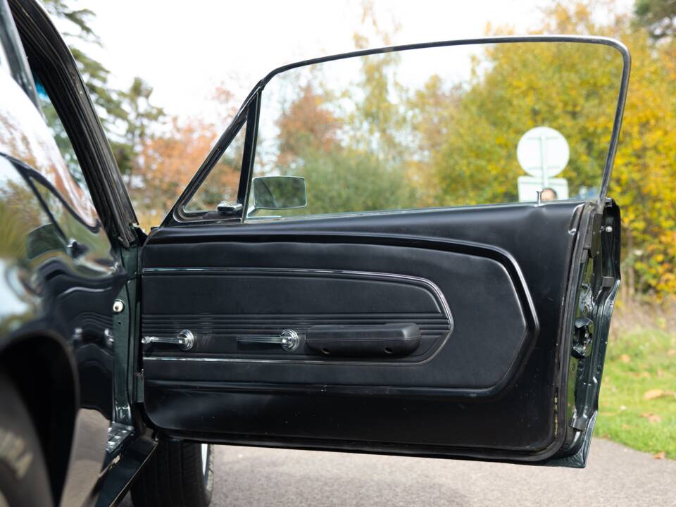 Image 35/44 of Ford Mustang 351 (1967)