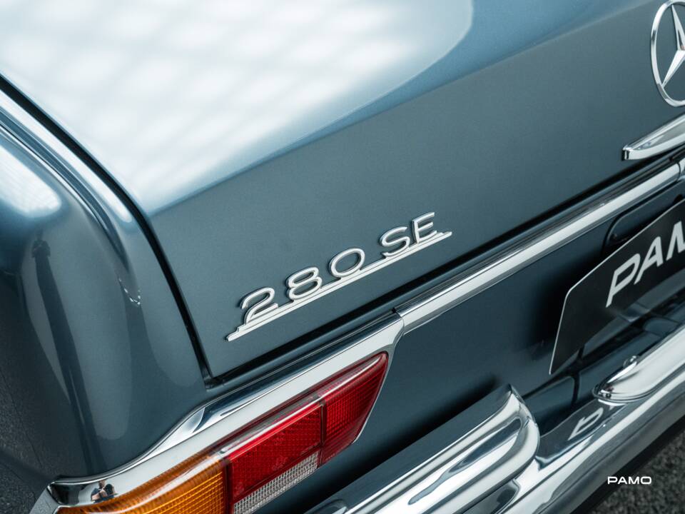 Bild 19/31 von Mercedes-Benz 280 SE 3,5 (1971)