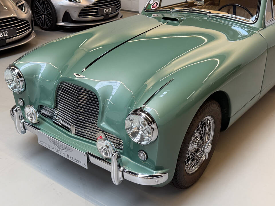 Bild 4/37 von Aston Martin DB 2&#x2F;4 Mk I (1955)
