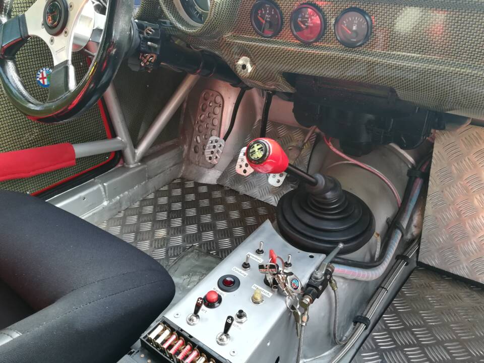 Immagine 9/66 di Alfa Romeo Giulia Sprint GTA (1969)