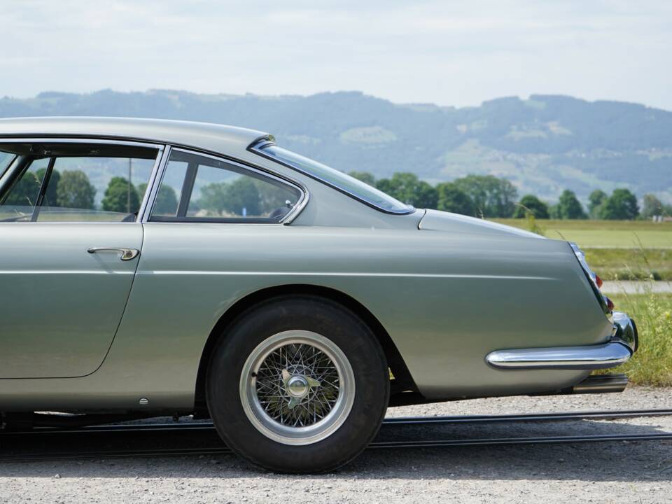 Afbeelding 22/72 van Ferrari 250 GTE (1962)