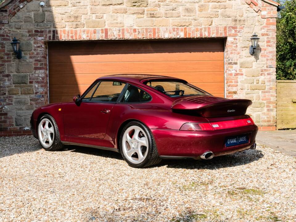 Immagine 5/50 di Porsche 911 Turbo (1995)