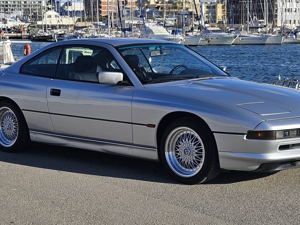 Image 1/14 of BMW 850i (1991)