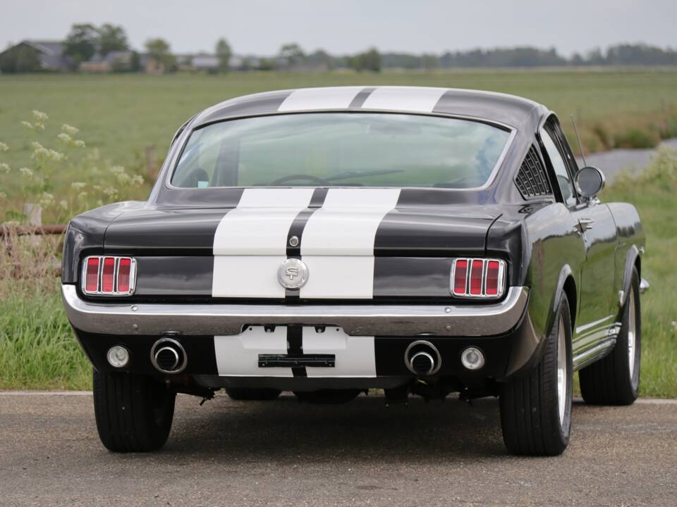 Bild 5/50 von Ford Mustang 289 (1966)