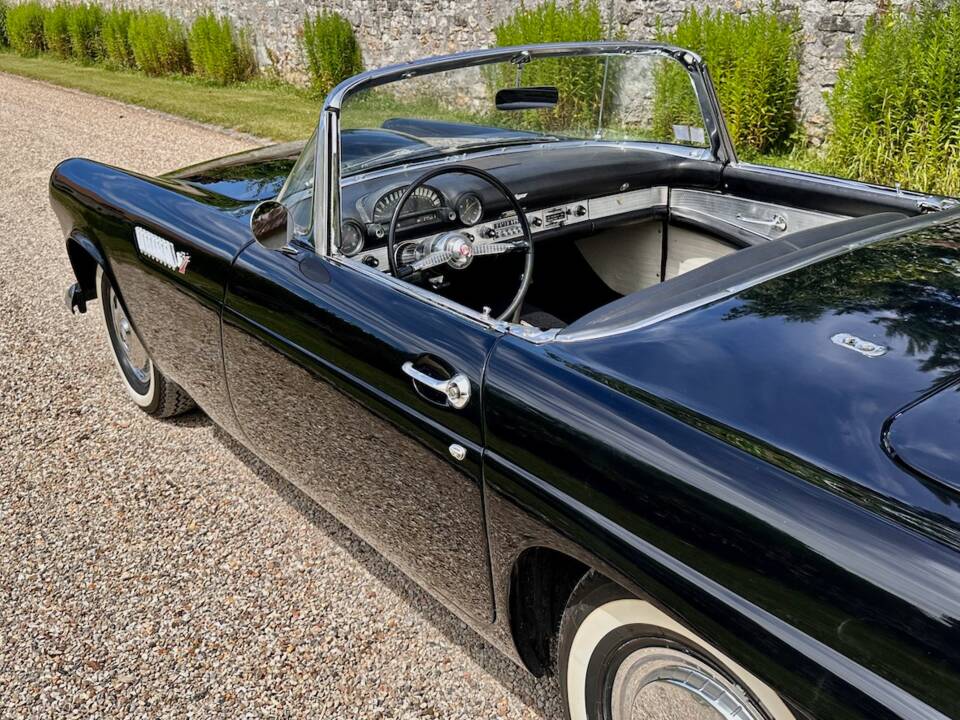 Bild 78/91 von Ford Thunderbird (1955)