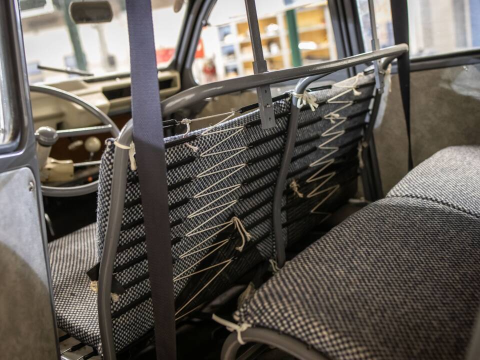 Bild 12/20 von Citroën 2 CV  AZ (1964)