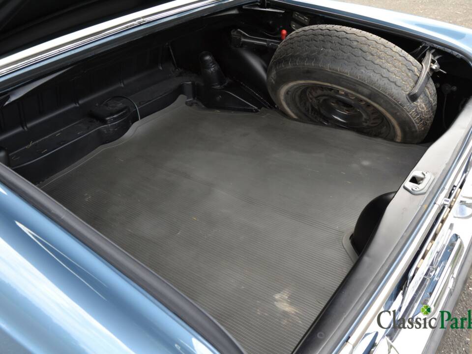 Bild 33/50 von Mercedes-Benz 280 SE 3,5 (1971)