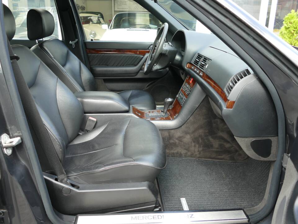 Afbeelding 17/19 van Mercedes-Benz S 280 (1995)